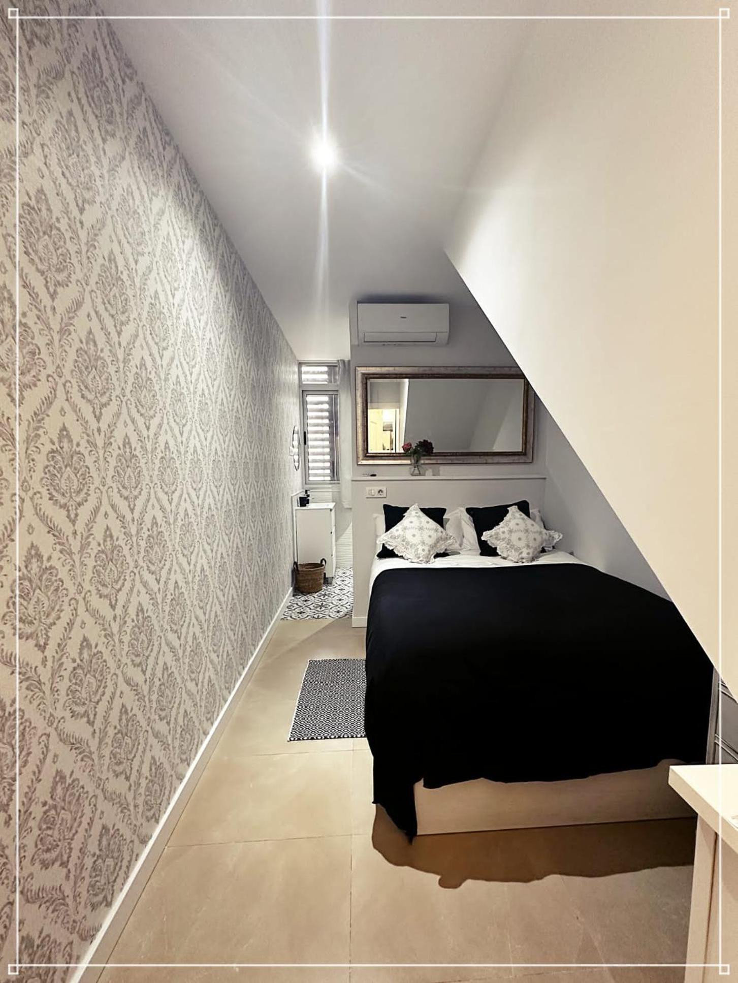 Fira Gran Via II Apartment โอสปิตาเล็ต เดอ โยเบรกัต ภายนอก รูปภาพ